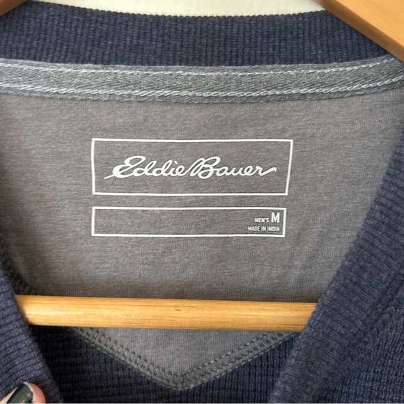Eddie Bauer Men's Thermal Henley Heathered Navy Size M - Picture 3 of 5